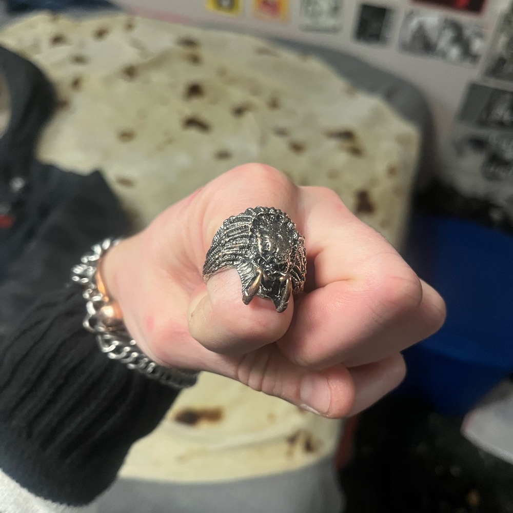 The Predator Ring - Picture 4 of 8